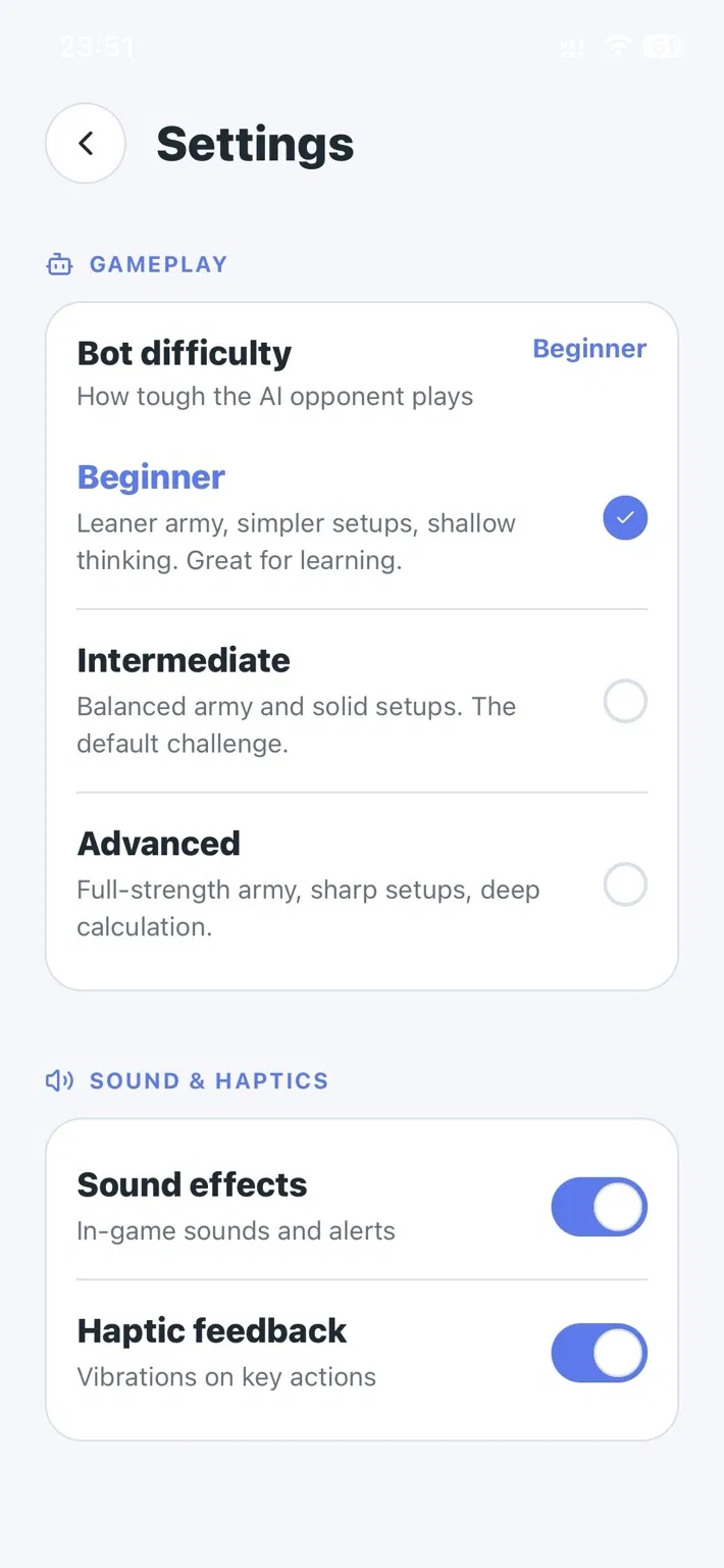 Settings screen showing Beginner, Intermediate and Advanced bot difficulty.